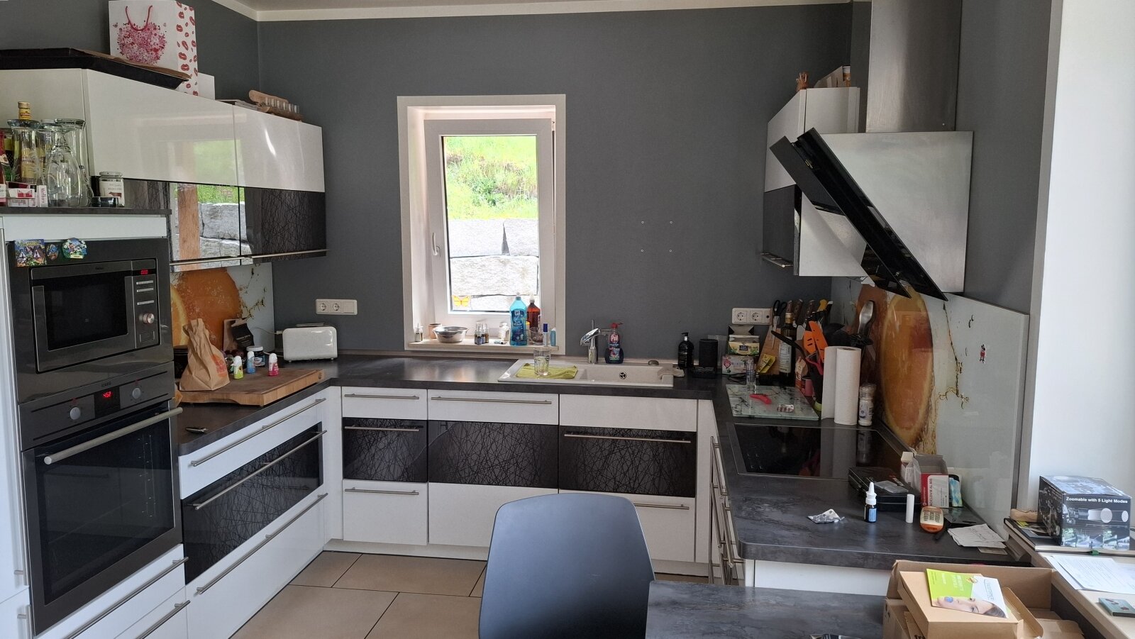 Einfamilienhaus als Bungalow mit 2 Garagen