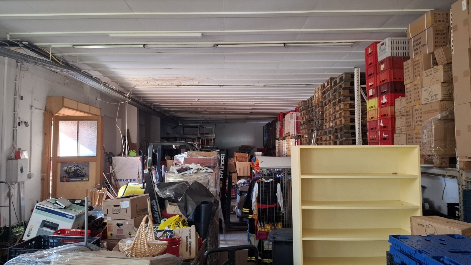 Halle 2 innen 3